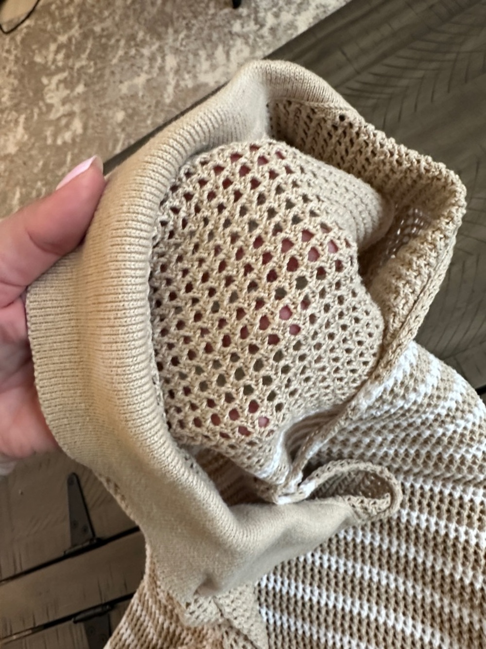 GAP Beige and White Striped Open-Knit V-Neck Polo Sweater - Picture 6 of 7